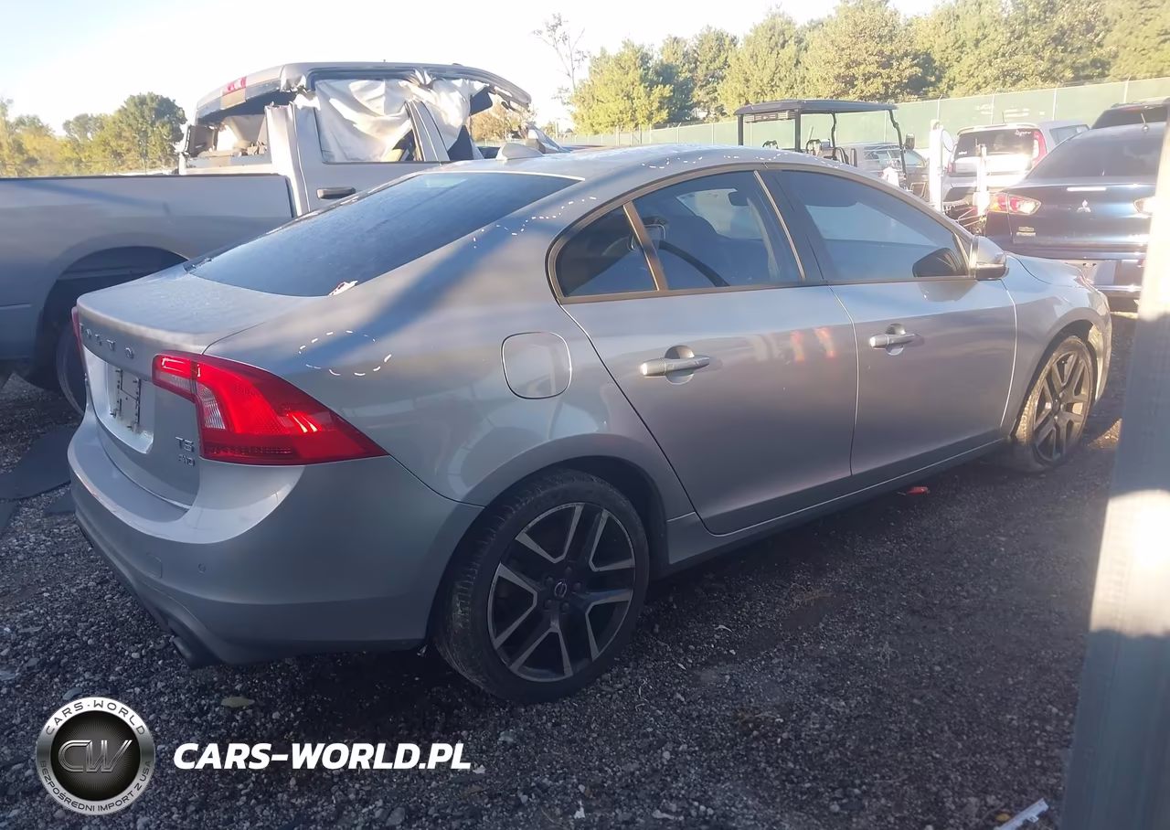 2017 Volvo S60 T5 Dynamic VIN:YV140MTL5H2435959 - 4