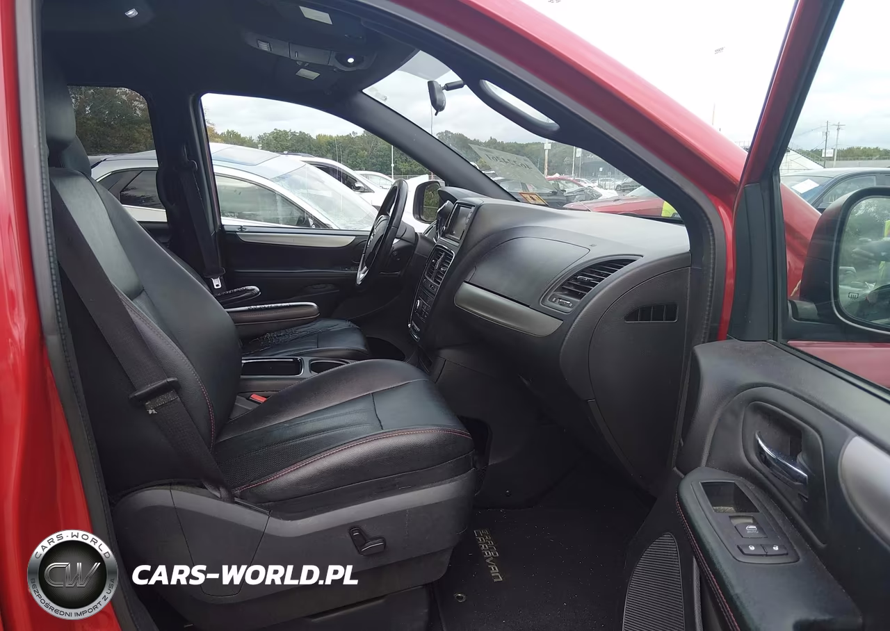 2016 Dodge Grand Caravan R-T VIN:2C4RDGEGXGR224676 - 5