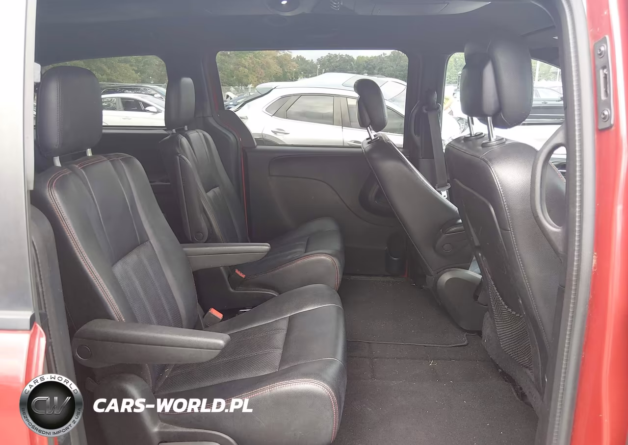 2016 Dodge Grand Caravan R-T VIN:2C4RDGEGXGR224676 - 8