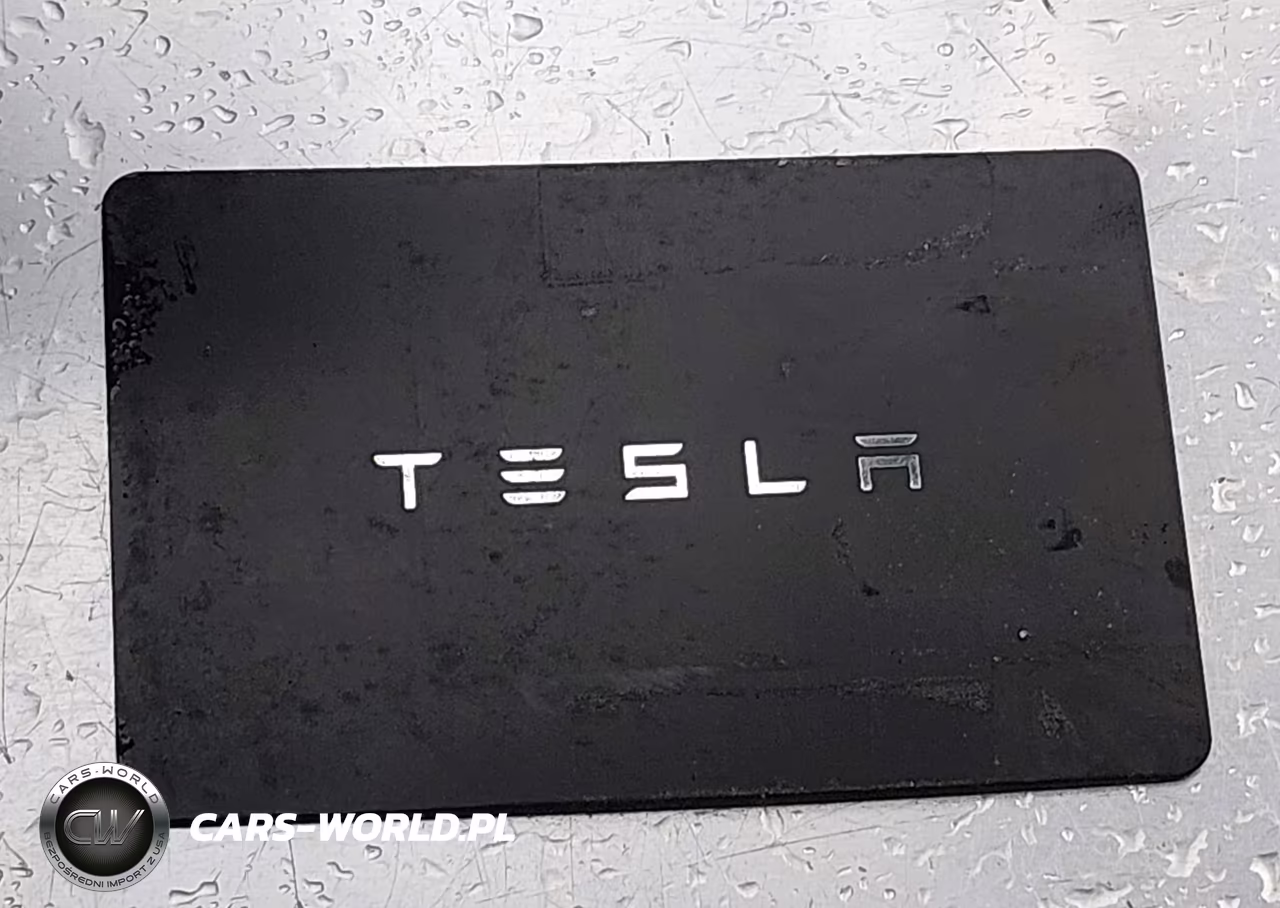 2022 Tesla Model Y Long Range VIN:7SAYGDEE9NA001568 - 11