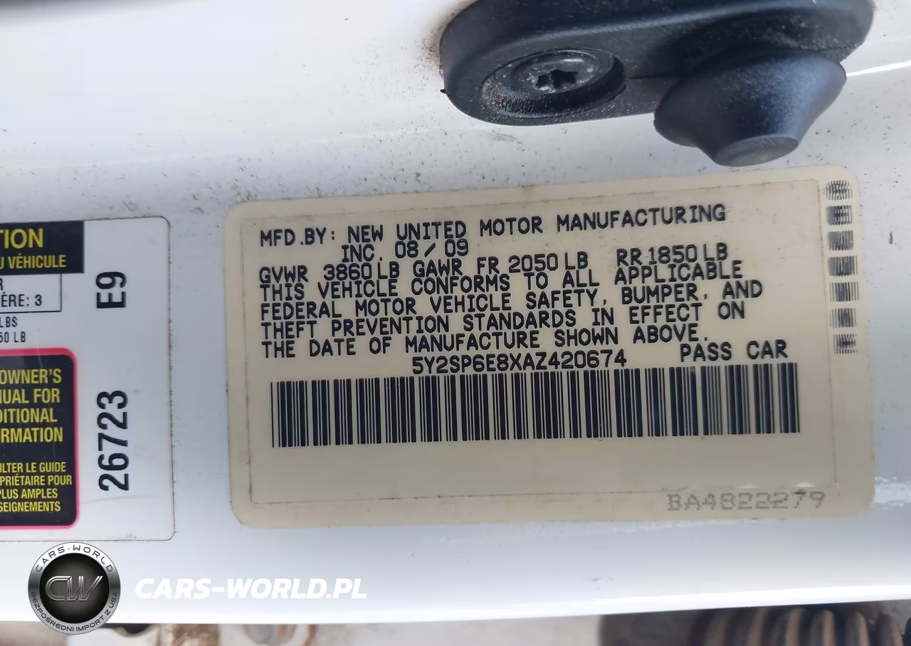 2010 Pontiac Vibe VIN:5Y2SP6E8XAZ420674 - 9