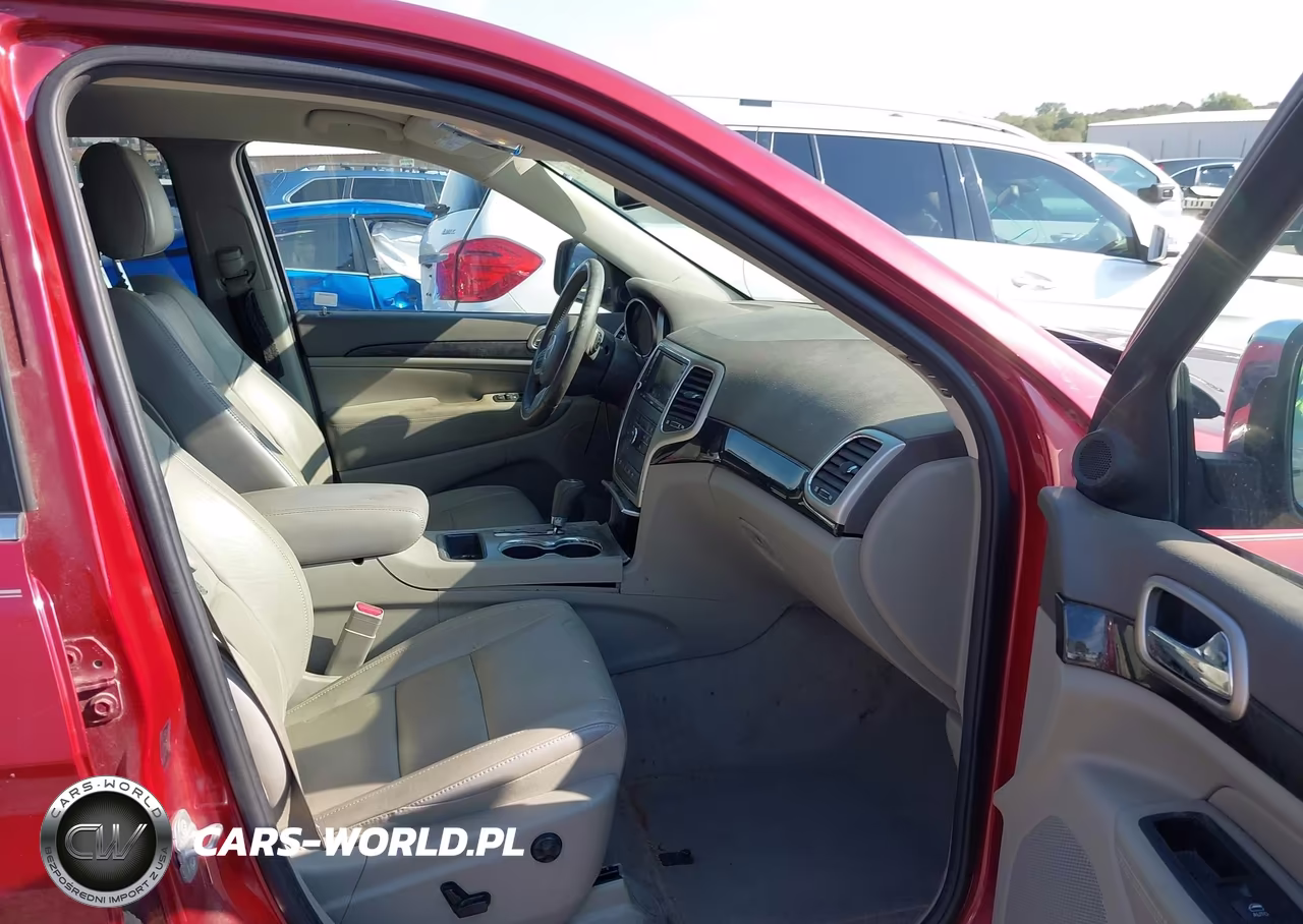 2012 Jeep Grand Cherokee Laredo VIN:1C4RJEAT3CC159219 - 5