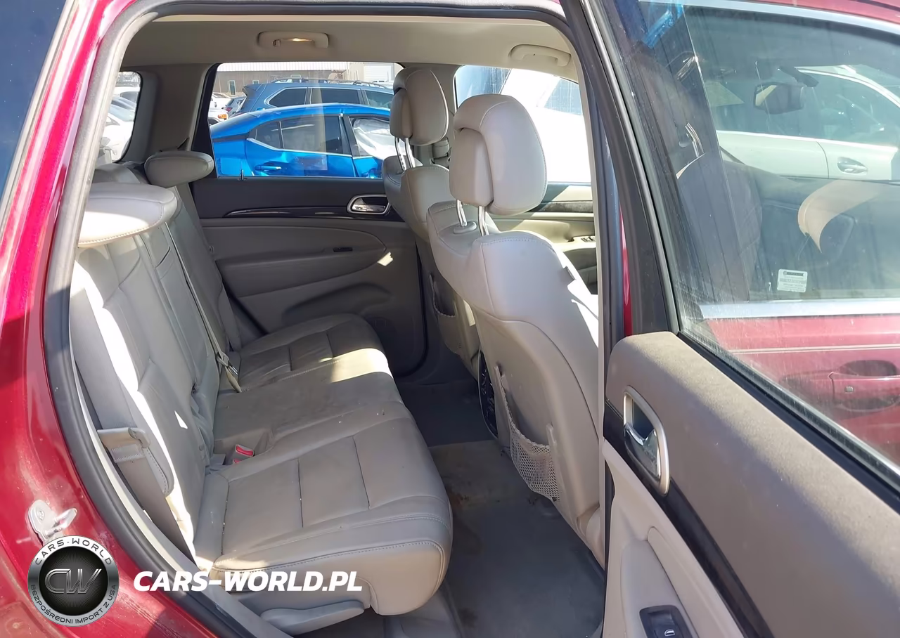 2012 Jeep Grand Cherokee Laredo VIN:1C4RJEAT3CC159219 - 8
