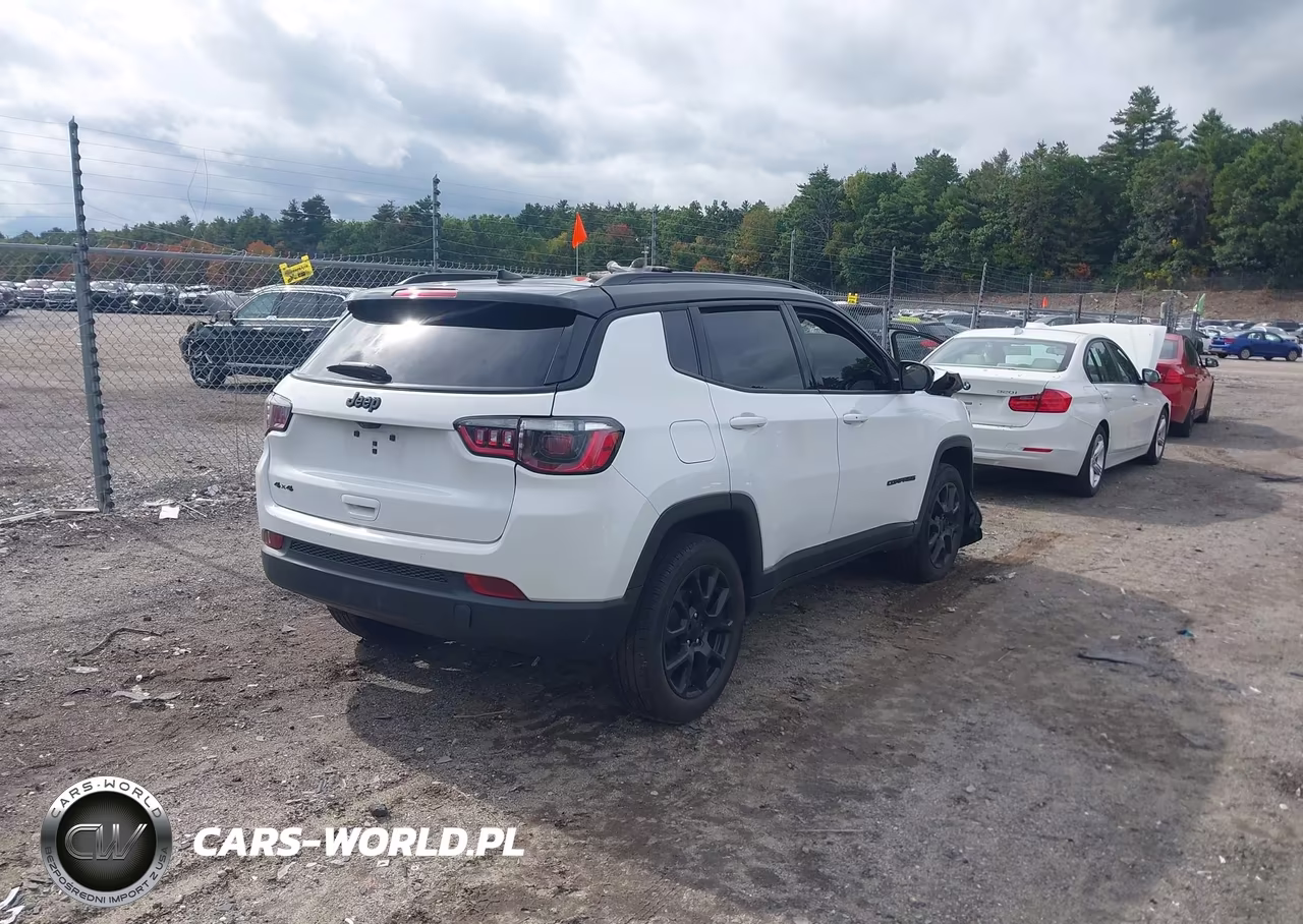 2023 Jeep Compass Altitude 4X4 VIN:3C4NJDBN7PT502150 - 4