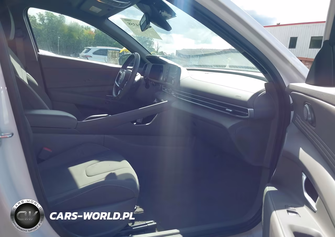 2025 Hyundai Elantra Sel Sport VIN:KMHLM4DG7SU025095 - 5