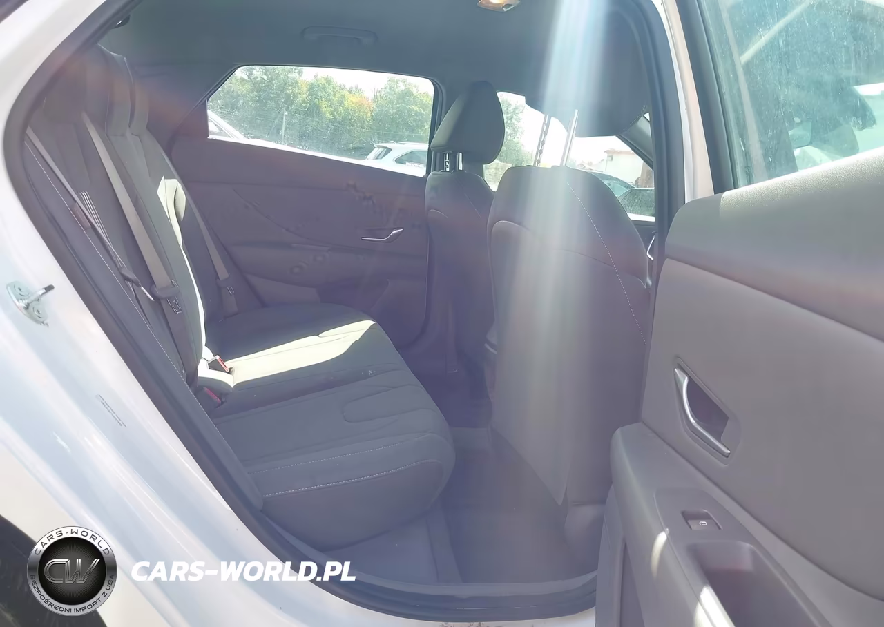 2025 Hyundai Elantra Sel Sport VIN:KMHLM4DG7SU025095 - 8