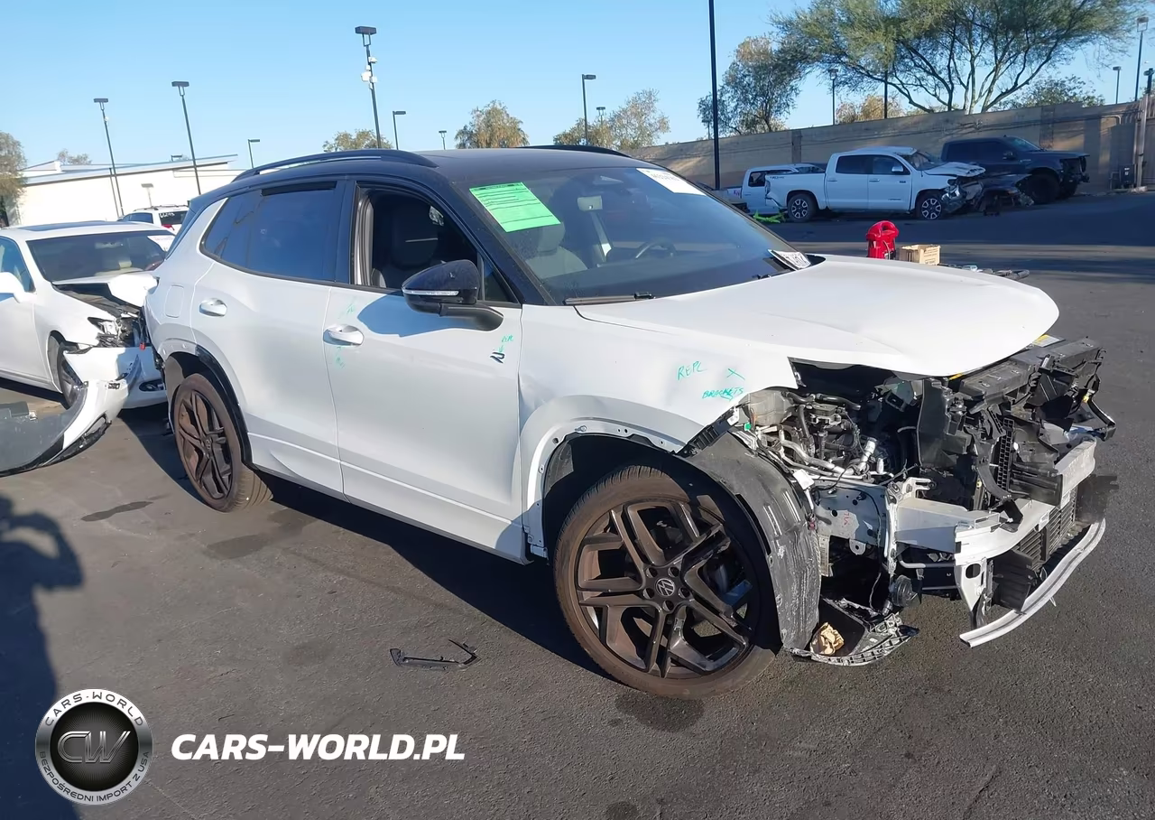 2026 Volkswagen Tiguan Se R-Line Black – zdjęcie 1 z 21