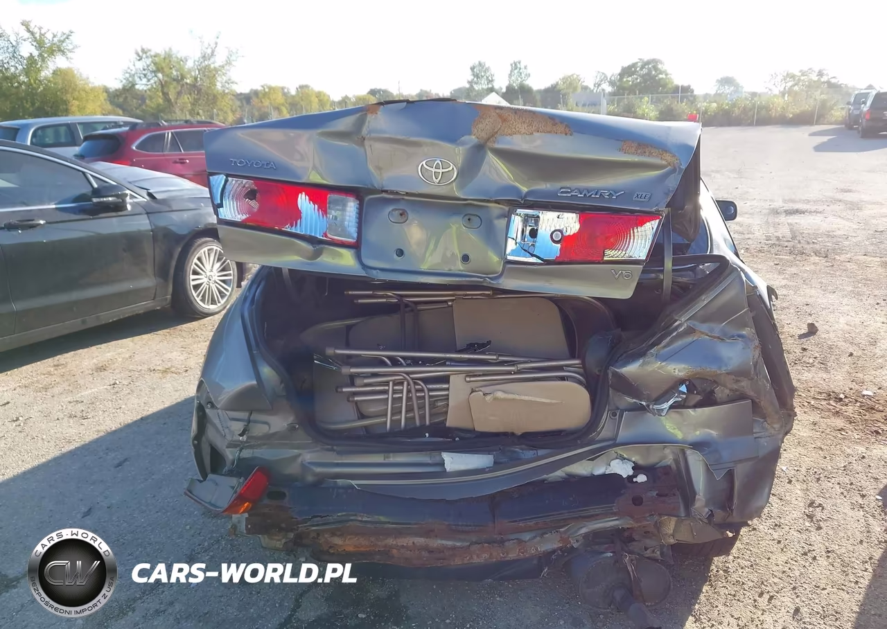 2000 Toyota Camry Xle V6 VIN:4T1BF28K4YU097941 - 15