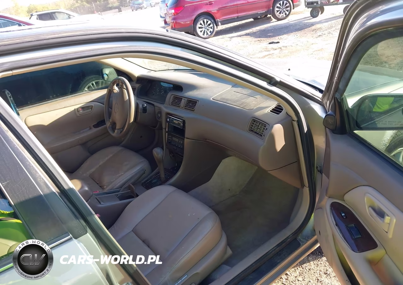 2000 Toyota Camry Xle V6 VIN:4T1BF28K4YU097941 - 5