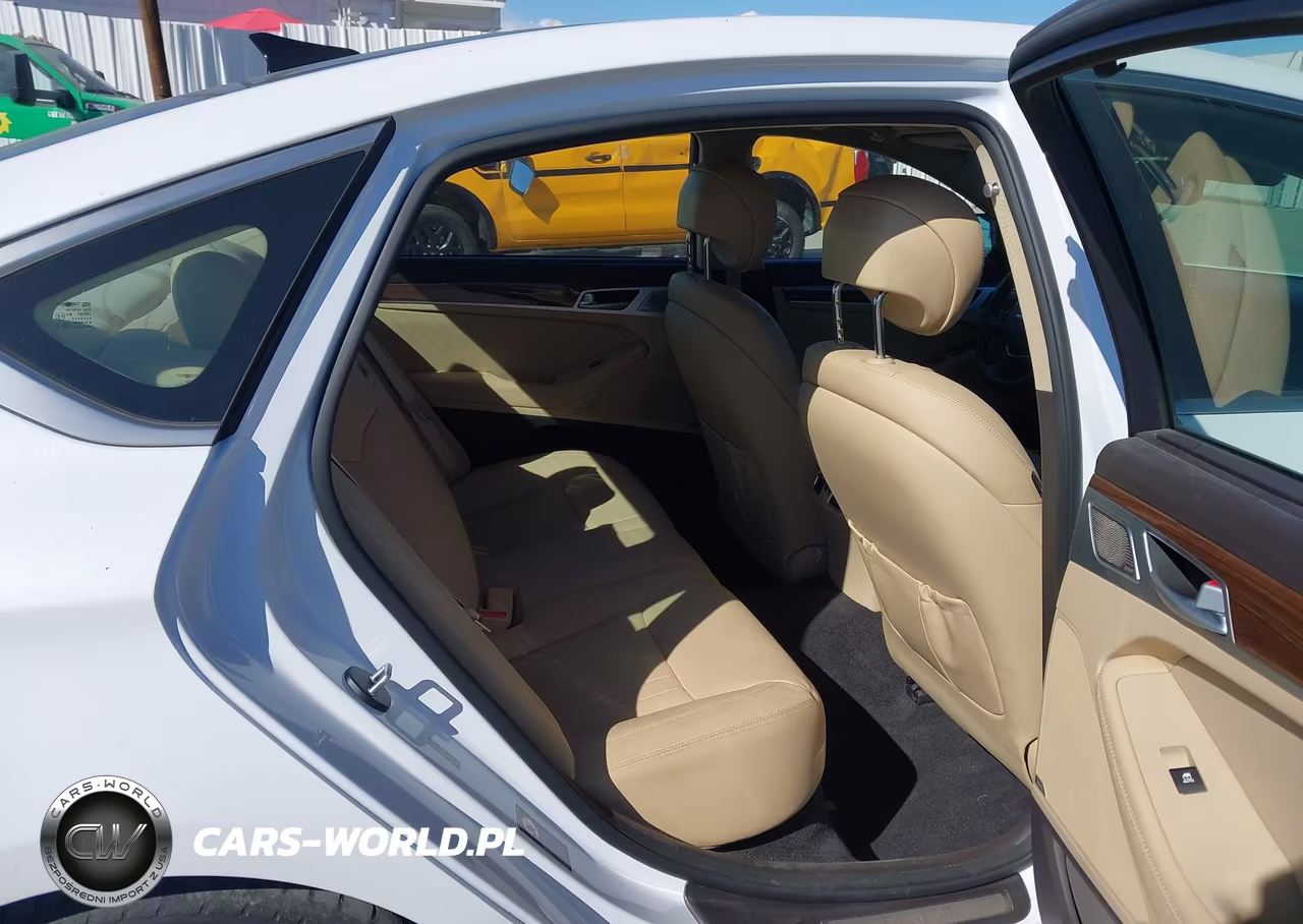 2018 Genesis G80 3.8 VIN:KMHGN4JE9JU216162 - 8