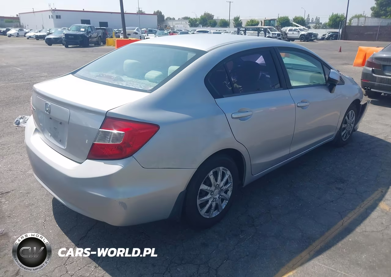 2012 Honda Civic Lx VIN:19XFB2F55CE325404 - 4
