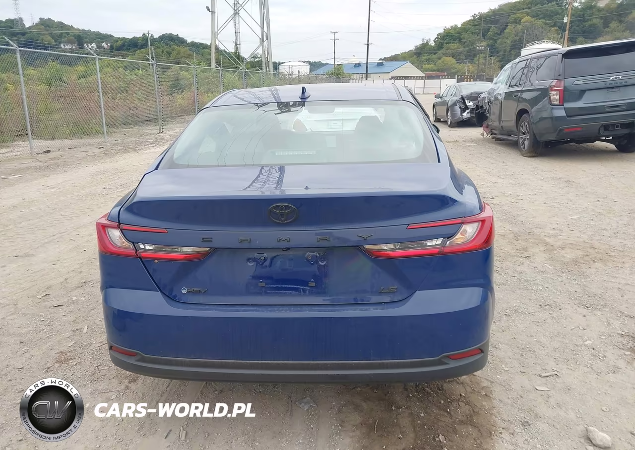 2026 Toyota Camry Le VIN:4T1DAACK6TU313659 - 16