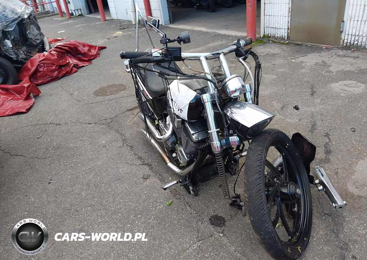 2007 Victory Motorcycles Vegas Jackpot – zdjęcie 1 z 14