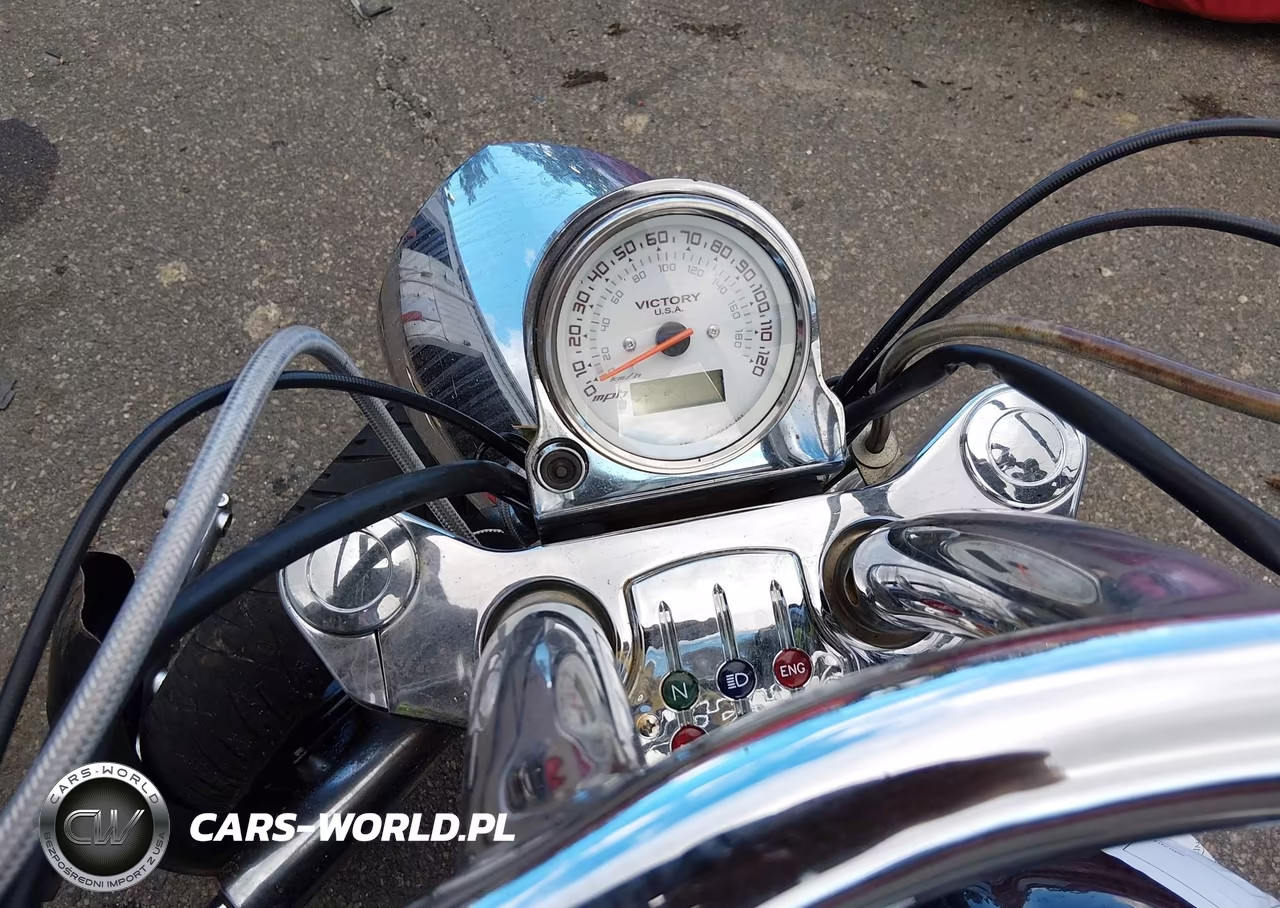 2007 Victory Motorcycles Vegas Jackpot VIN:5VPXB26D073002873 - 7