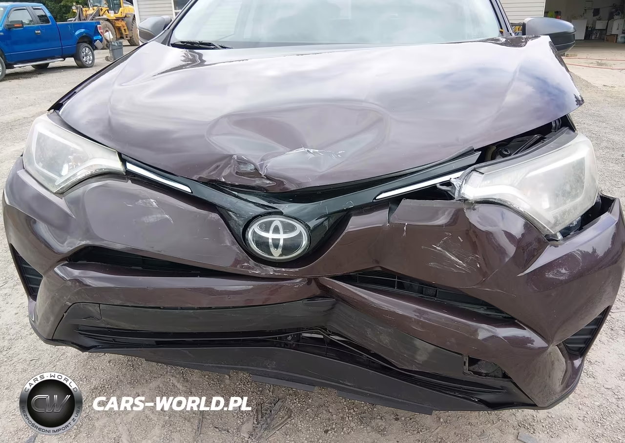 2018 Toyota Rav4 Le VIN:2T3BFREV0JW780627 - 6