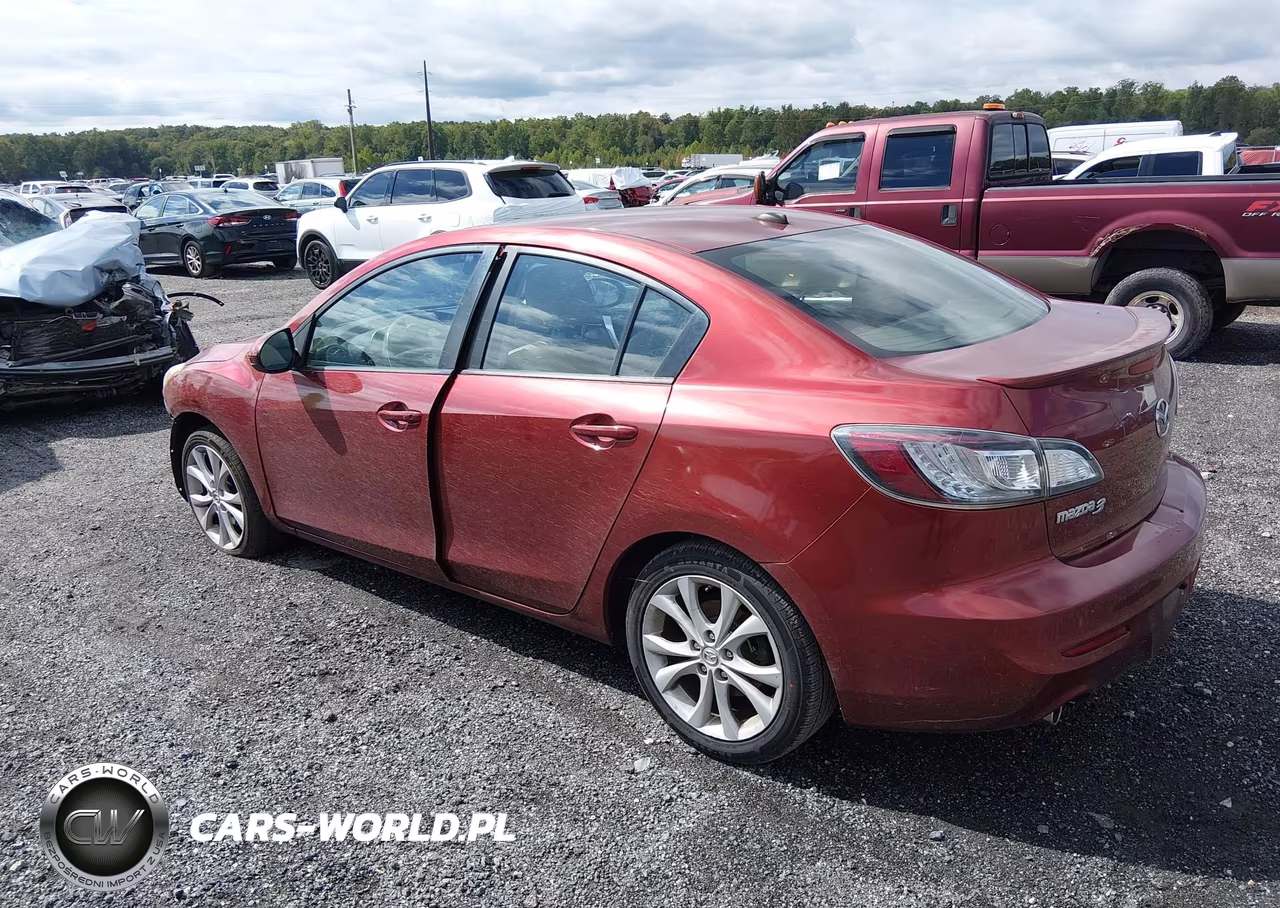 2011 Mazda Mazda3 S Grand Touring VIN:JM1BL1W63B1365738 - 3