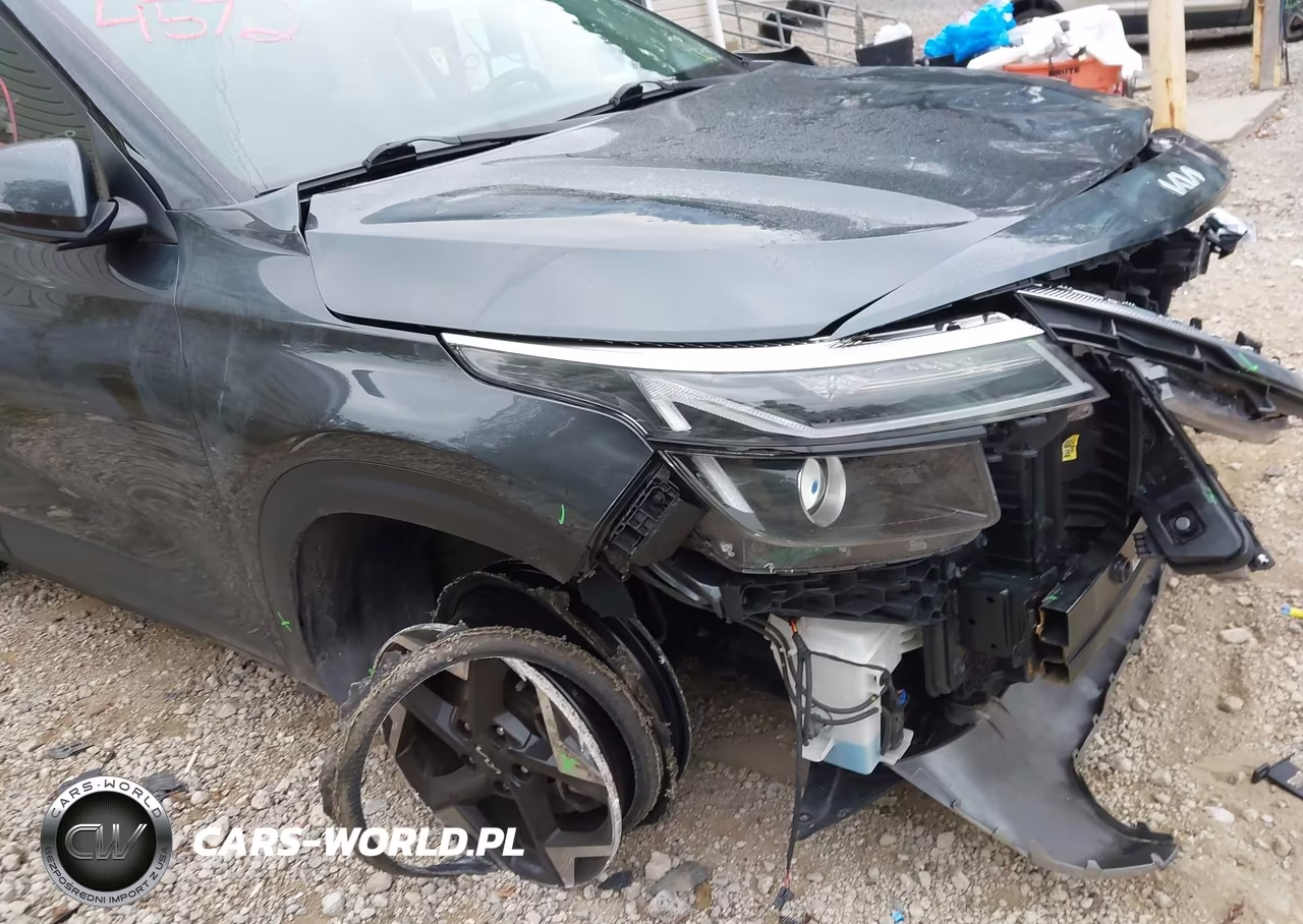 2025 Kia Seltos S VIN:KNDEUCAAXS7724937 - 19