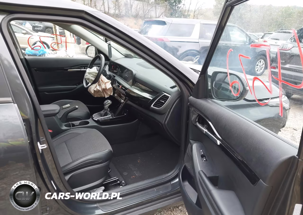 2025 Kia Seltos S VIN:KNDEUCAAXS7724937 - 5