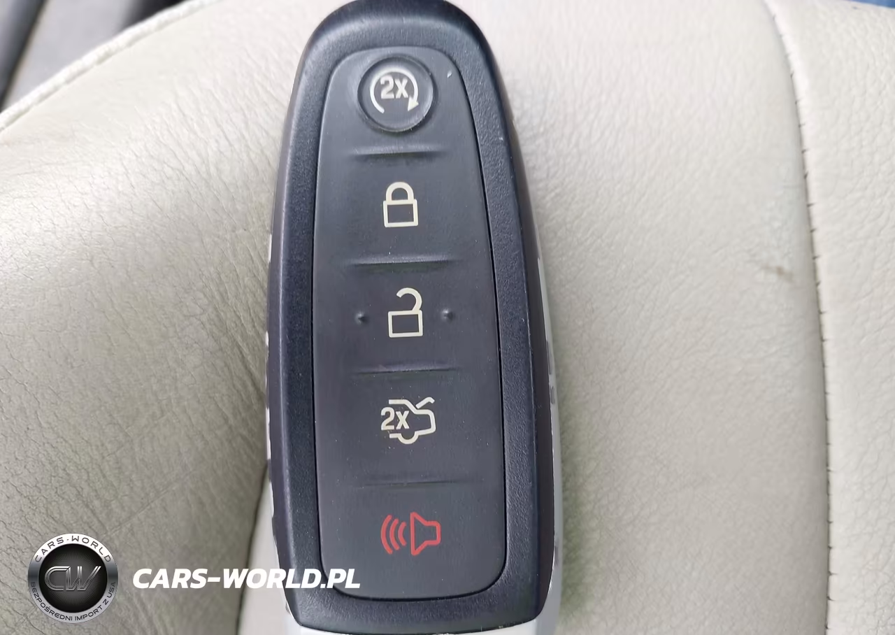 2015 Ford Focus Titanium VIN:1FADP3N29FL371857 - 11