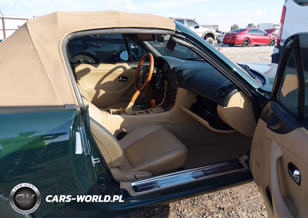 2001 Mazda Mx-5 Miata Ls-Special Edition VIN:JM1NB353610211239 - 5