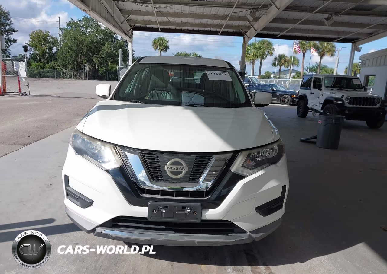 2017 Nissan Rogue S VIN:KNMAT2MV9HP577058 - 12