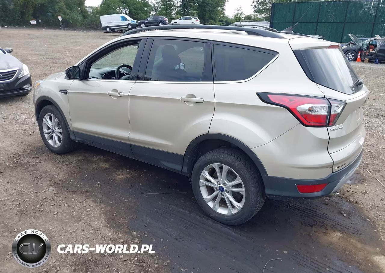 2018 Ford Escape Se VIN:1FMCU9GD1JUC99275 - 3