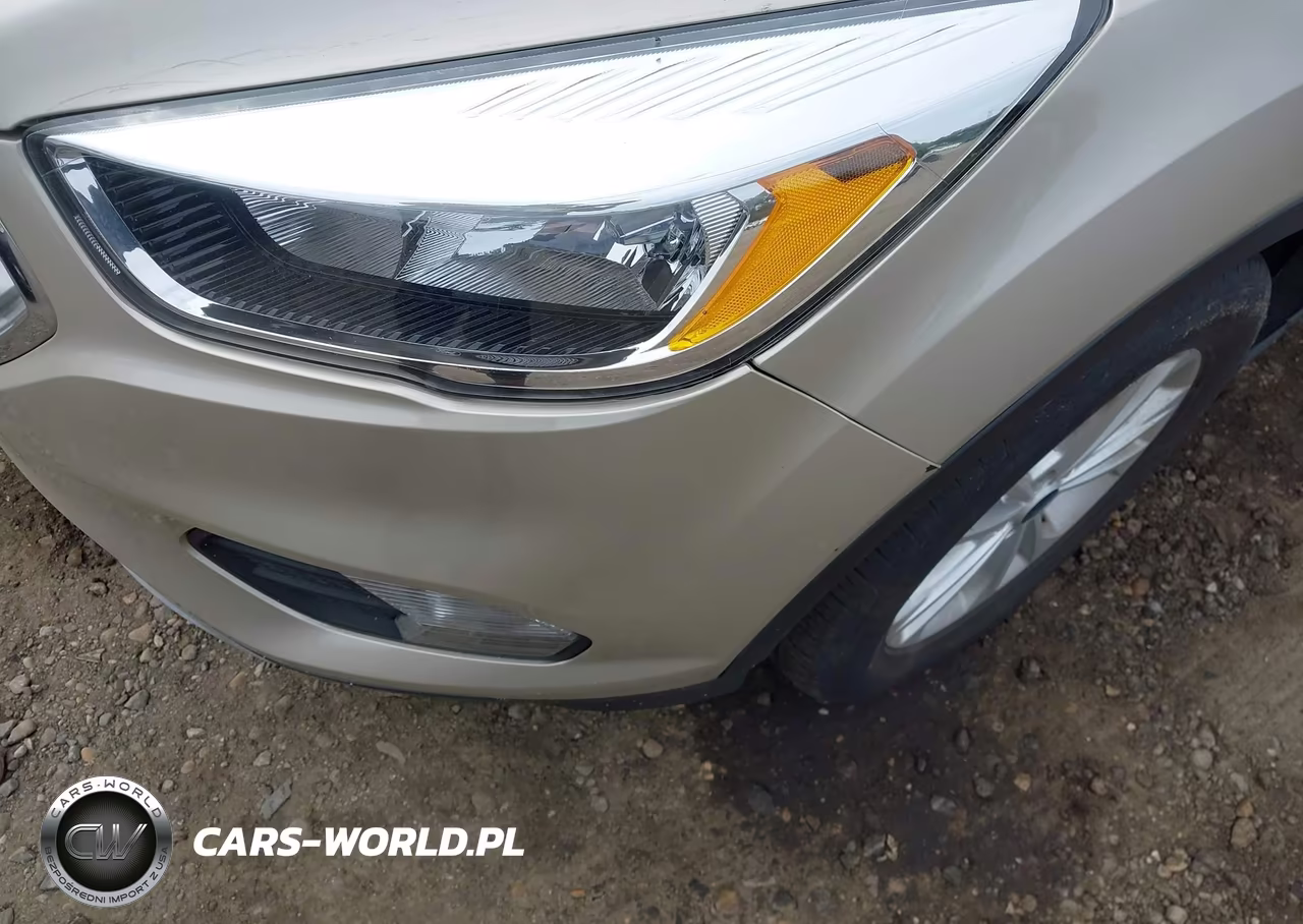 2018 Ford Escape Se VIN:1FMCU9GD1JUC99275 - 6