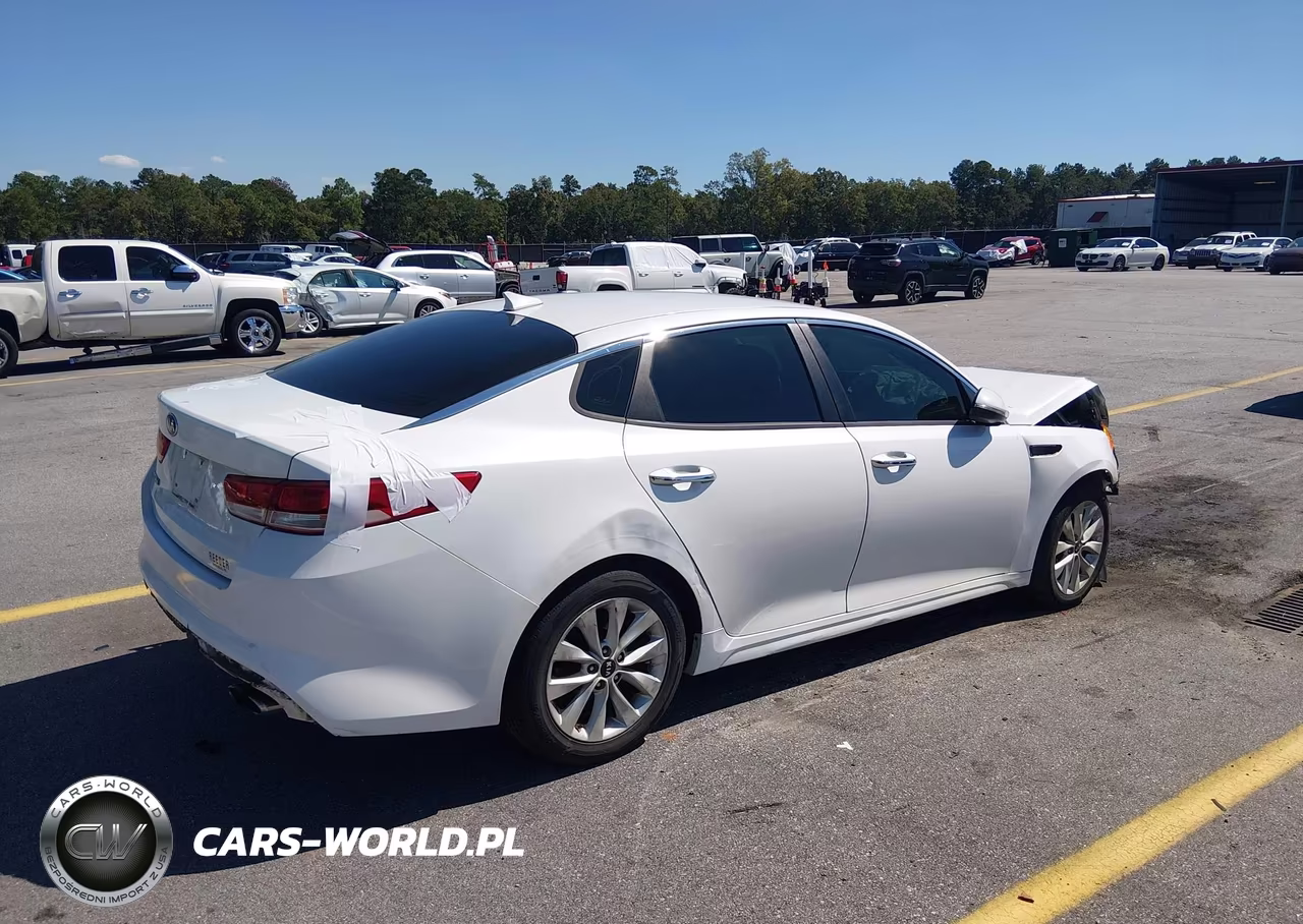 2016 Kia Optima Lx VIN:5XXGT4L30GG037366 - 4