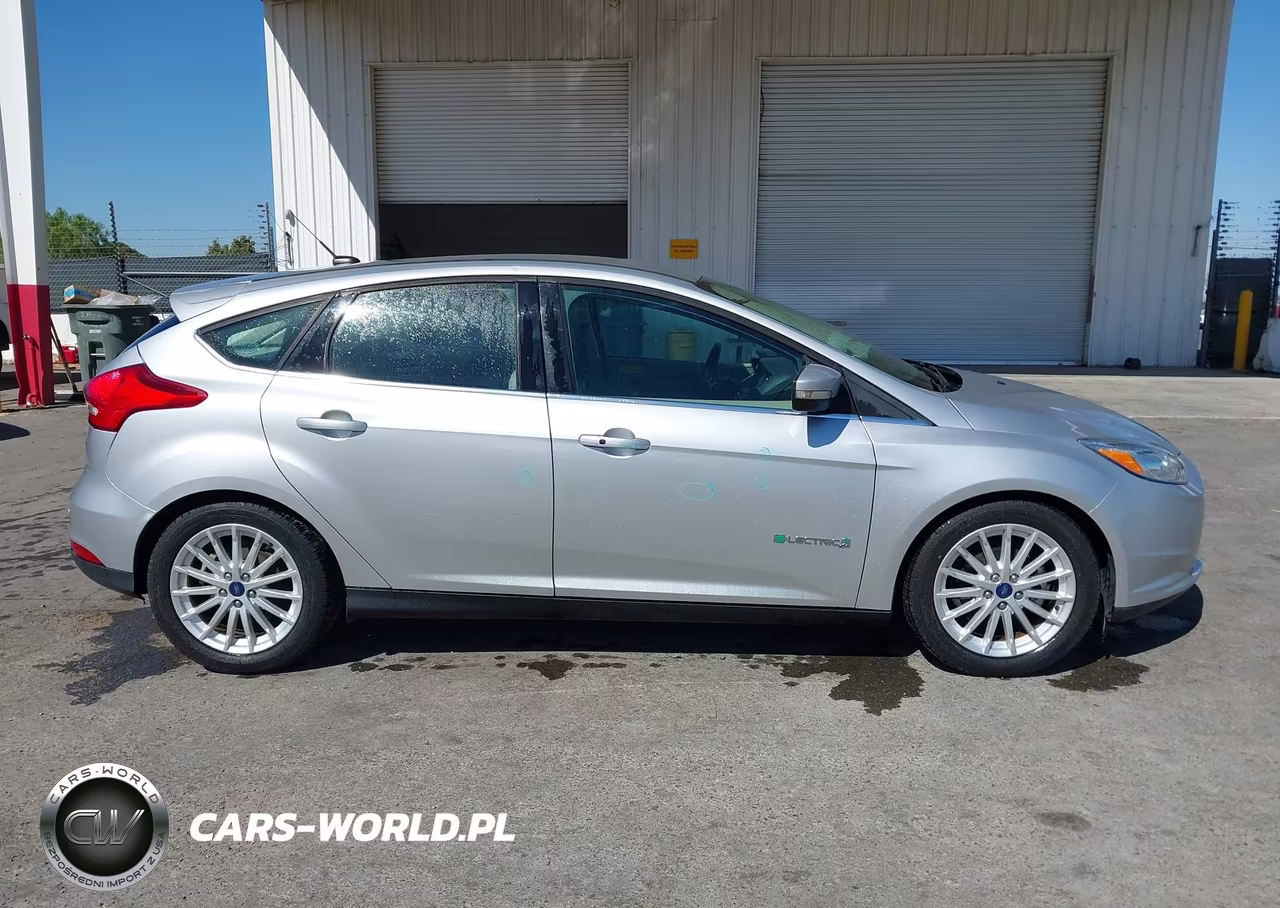 2018 Ford Focus Electric VIN:1FADP3R43JL296139 - 16