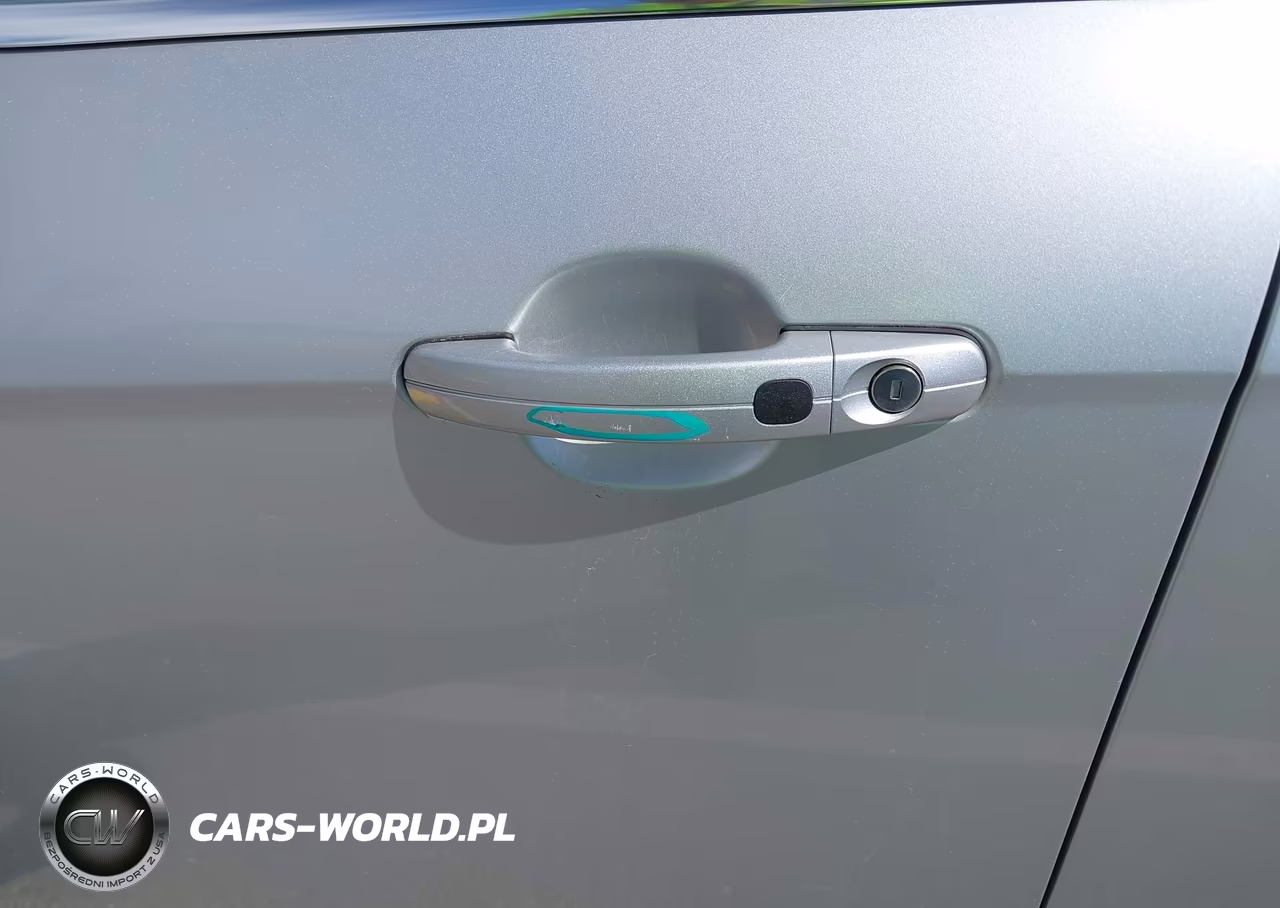 2018 Ford Focus Electric VIN:1FADP3R43JL296139 - 6