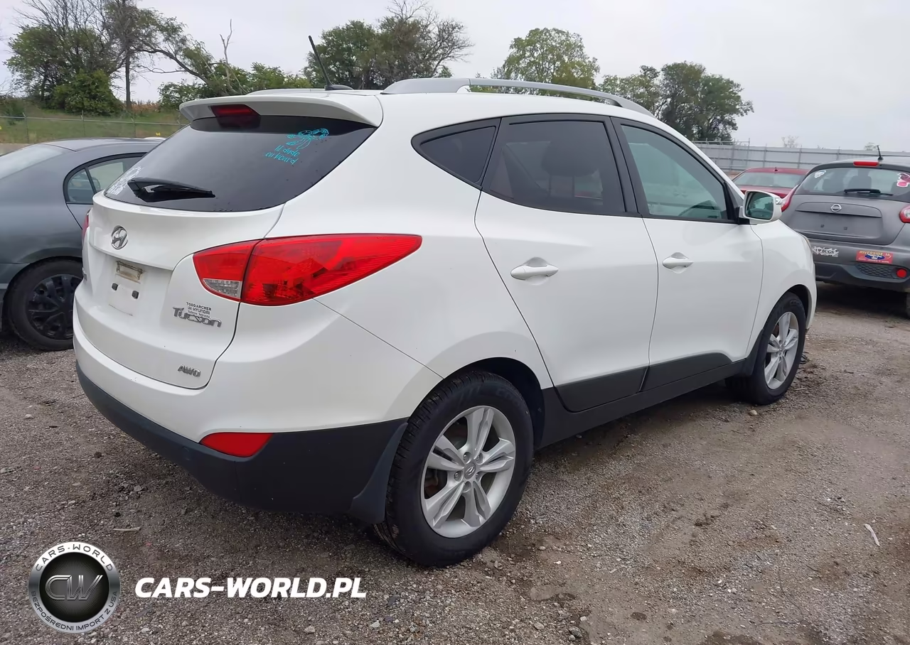 2013 Hyundai Tucson Gls VIN:KM8JUCAC6DU622597 - 4