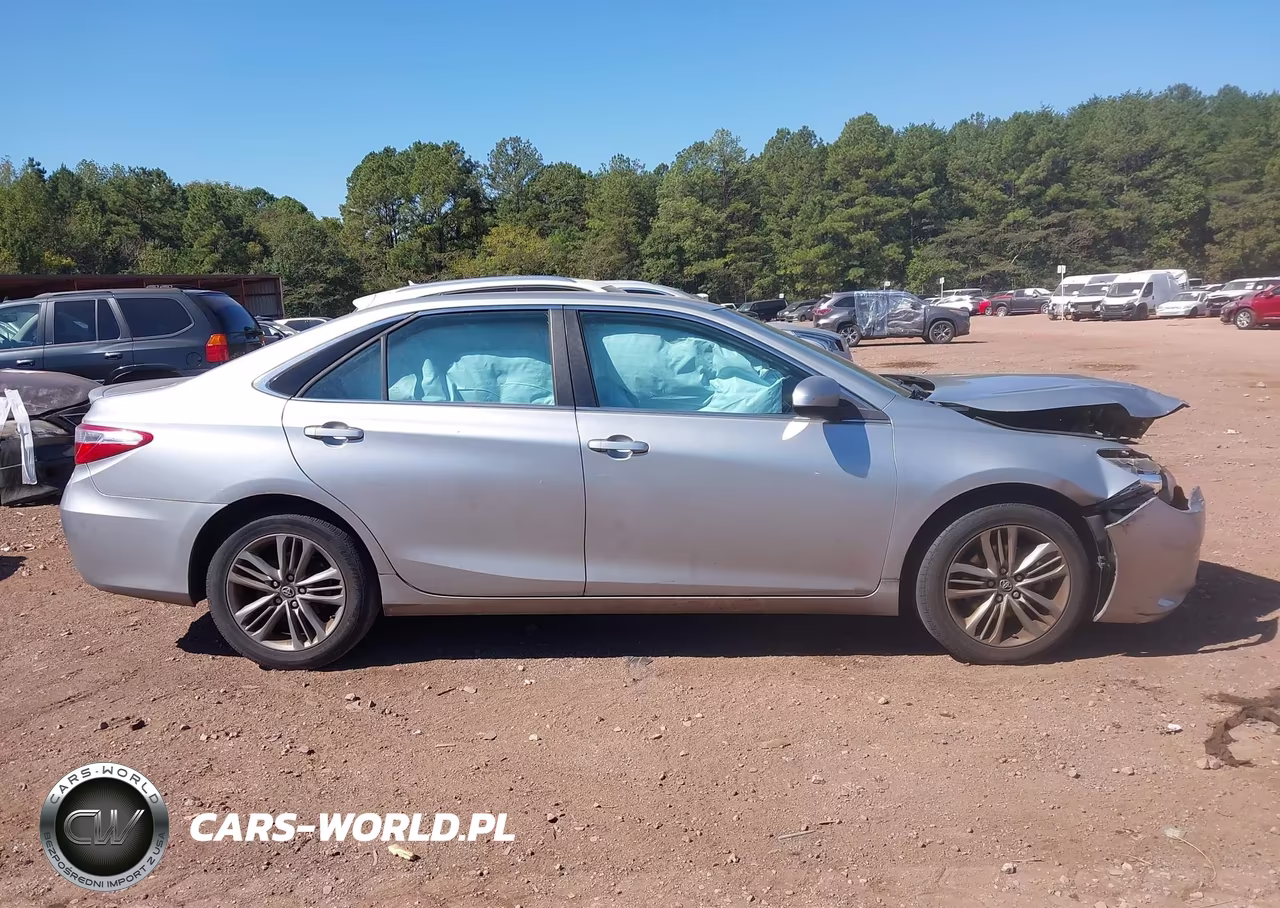 2017 Toyota Camry Se VIN:4T1BF1FK0HU637542 - 13