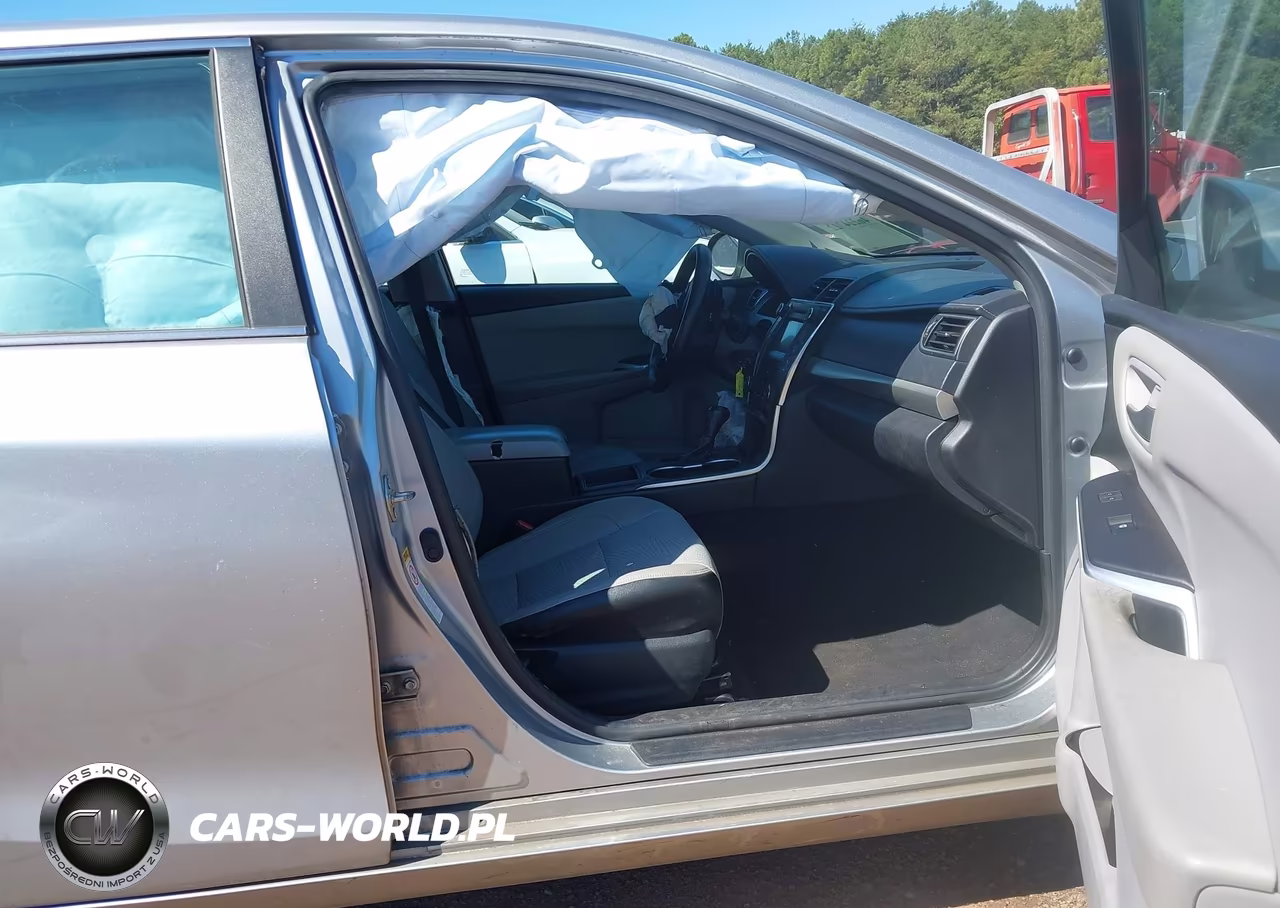 2017 Toyota Camry Se VIN:4T1BF1FK0HU637542 - 5