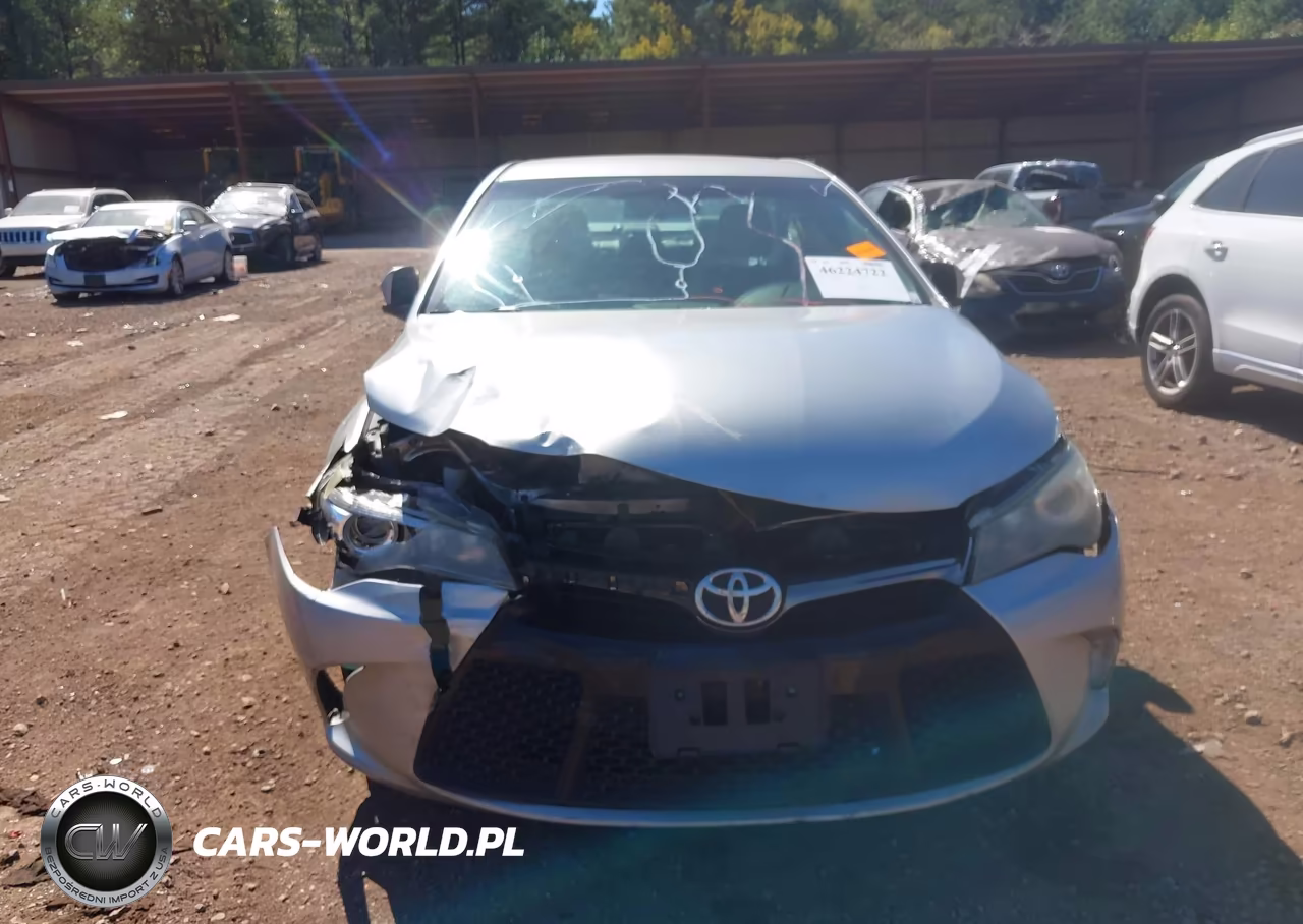 2017 Toyota Camry Se VIN:4T1BF1FK0HU637542 - 6