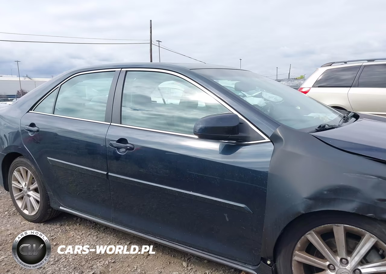 2014 Toyota Camry Xle V6 VIN:4T1BK1FK9EU547796 - 14