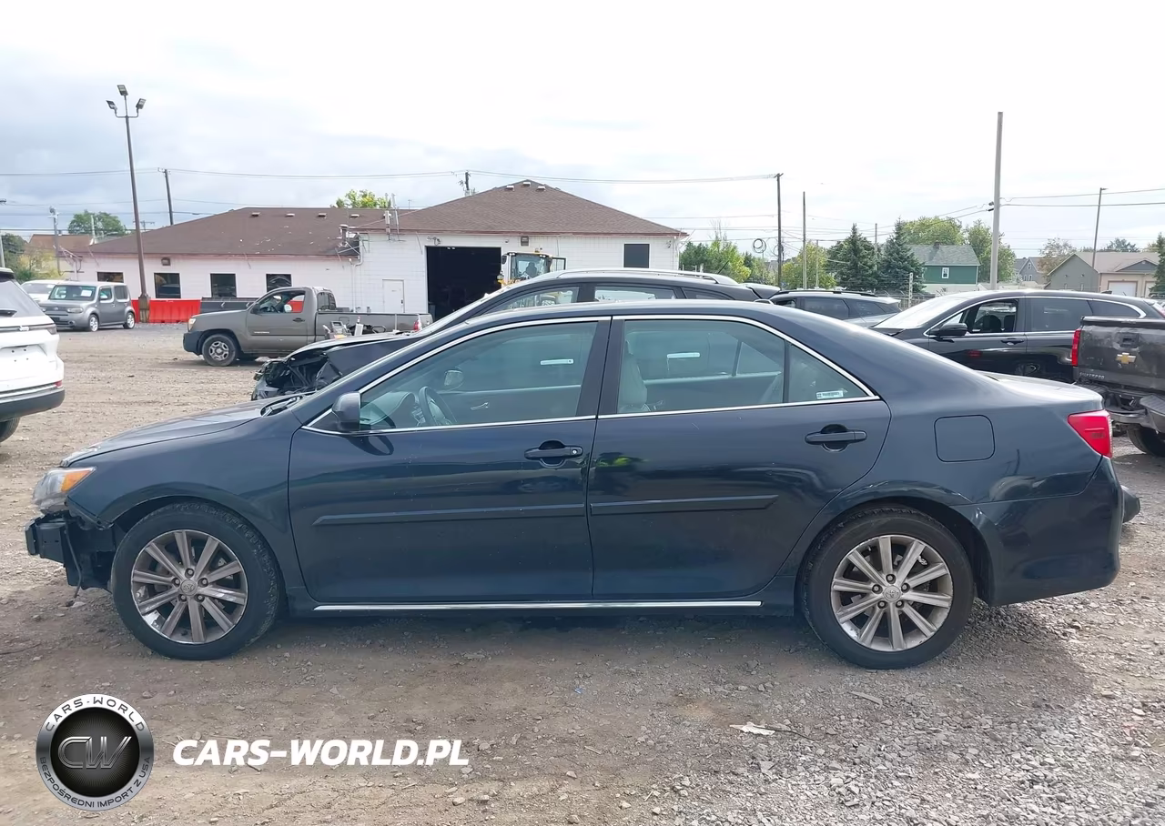 2014 Toyota Camry Xle V6 VIN:4T1BK1FK9EU547796 - 15