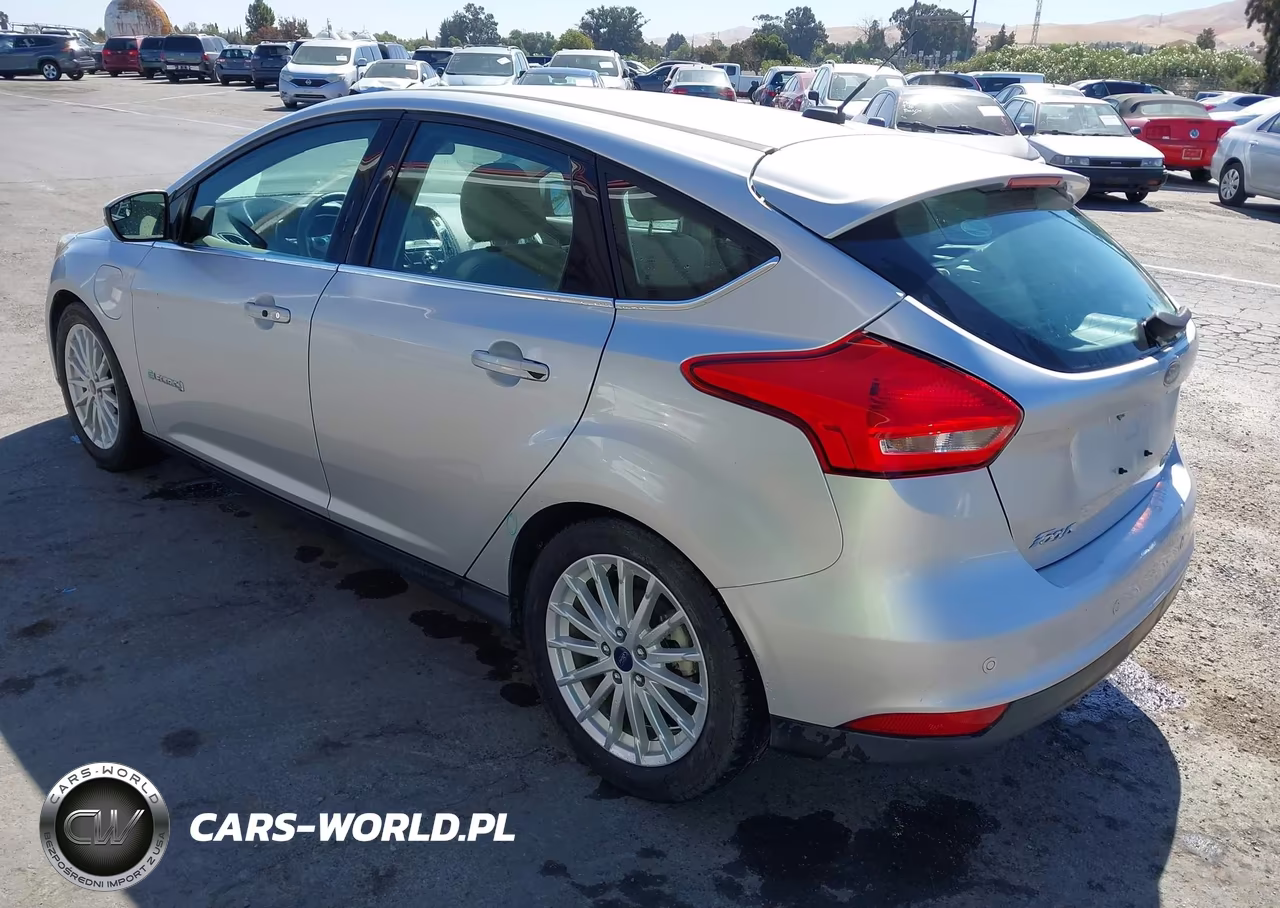 2018 Ford Focus Electric VIN:1FADP3R41JL296138 - 3