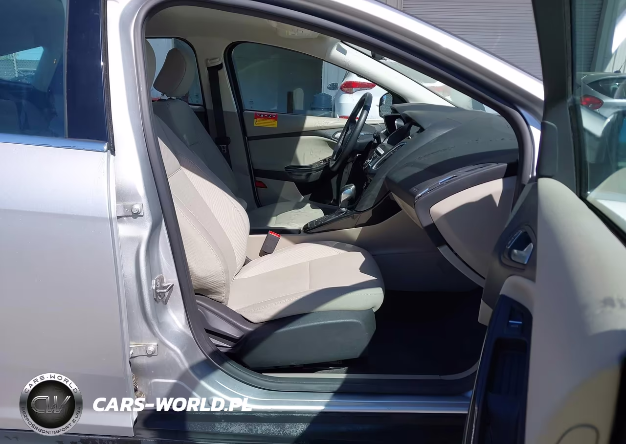 2018 Ford Focus Electric VIN:1FADP3R41JL296138 - 5