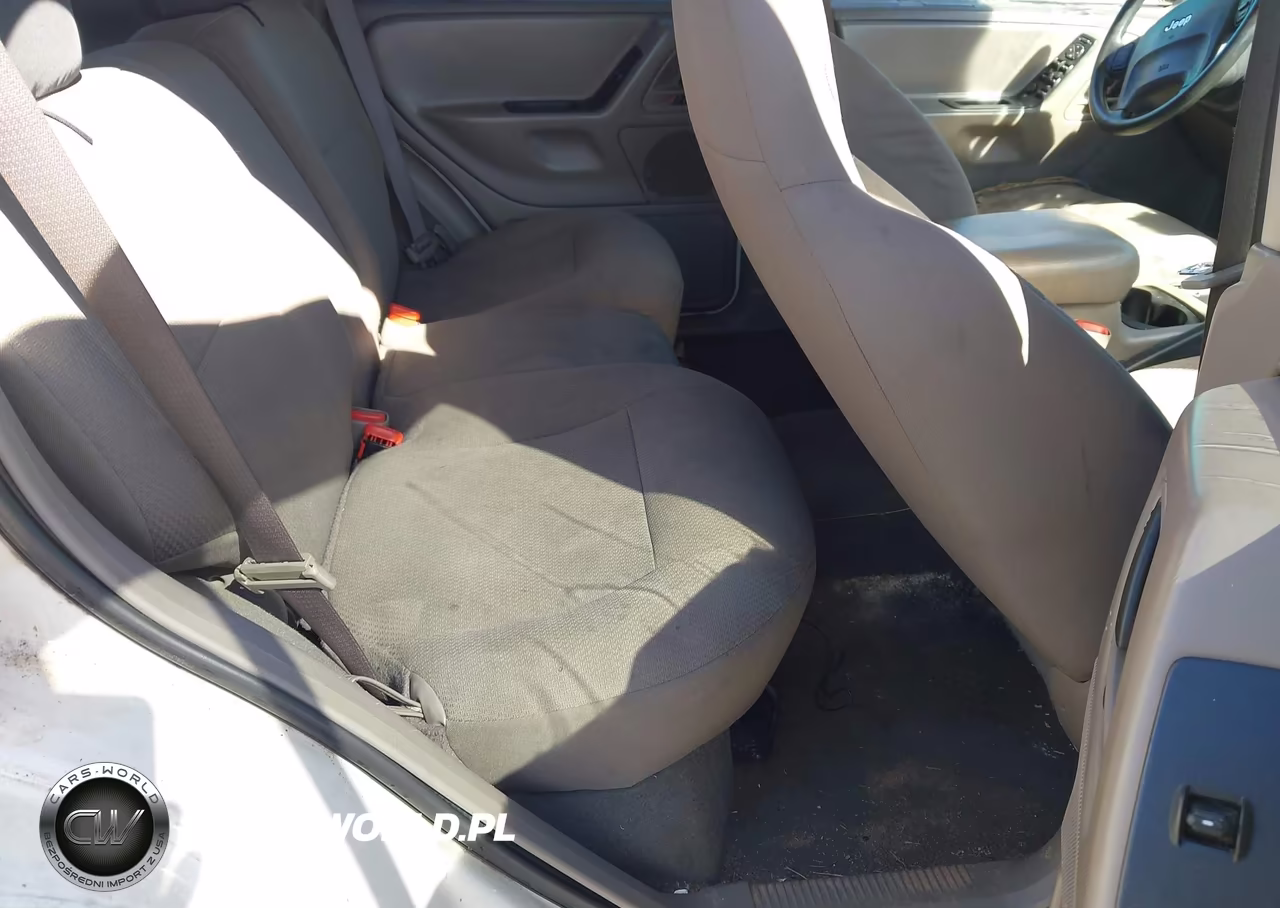2003 Jeep Grand Cherokee Laredo VIN:1J4GX48S63C609517 - 8
