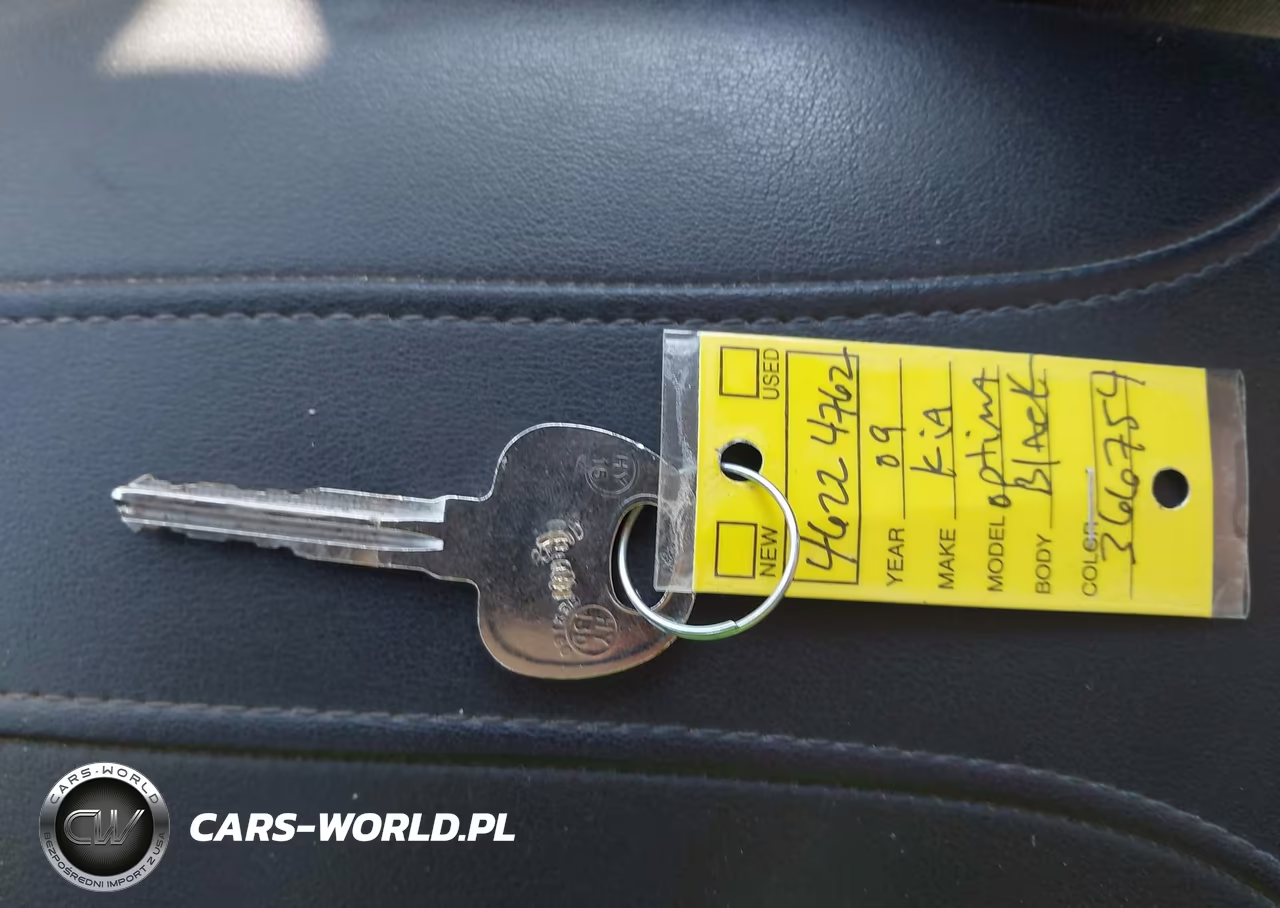 2009 Kia Optima Lx VIN:KNAGE228X95366754 - 11