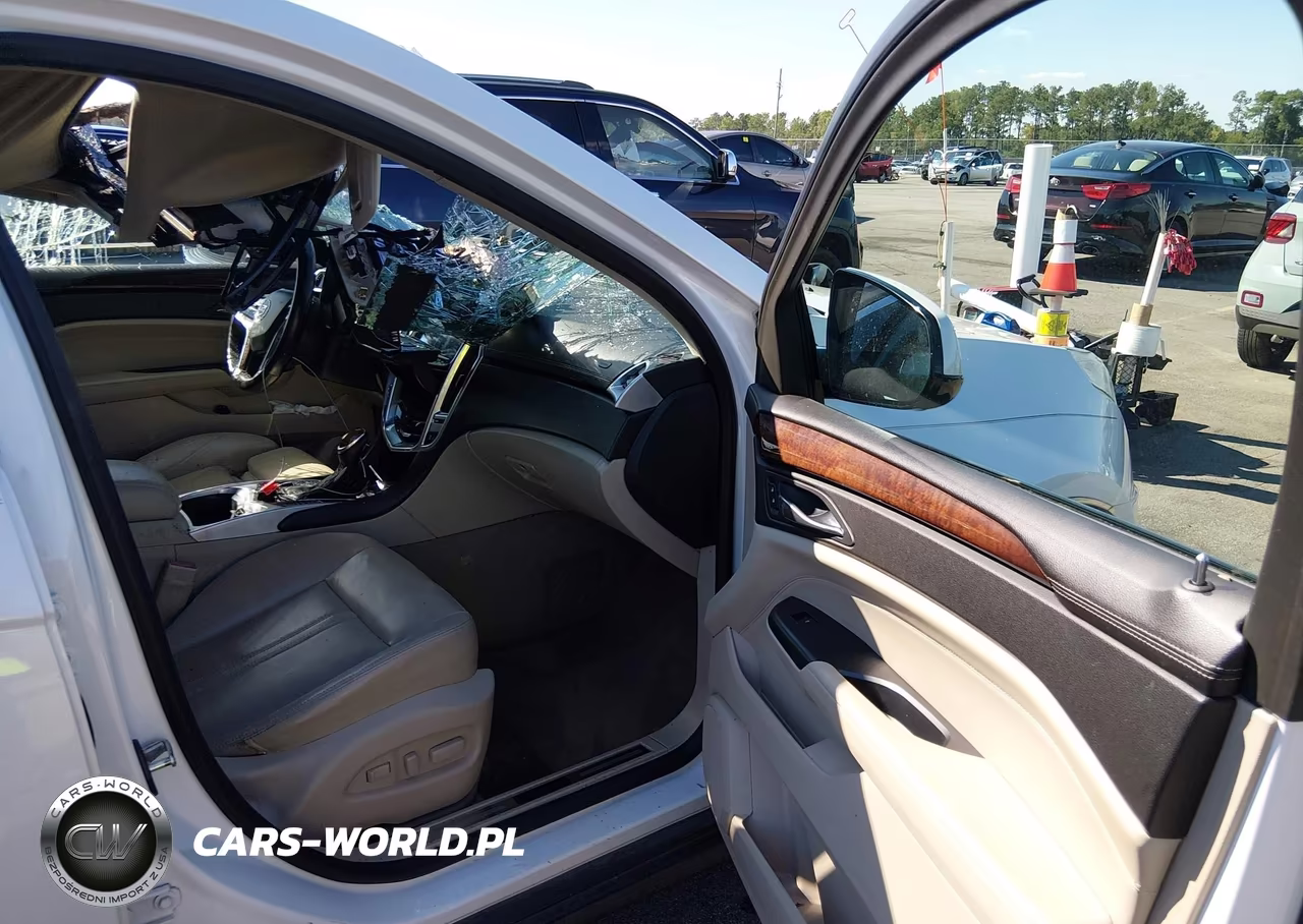 2013 Cadillac Srx Luxury Collection VIN:3GYFNCE3XDS650267 - 5