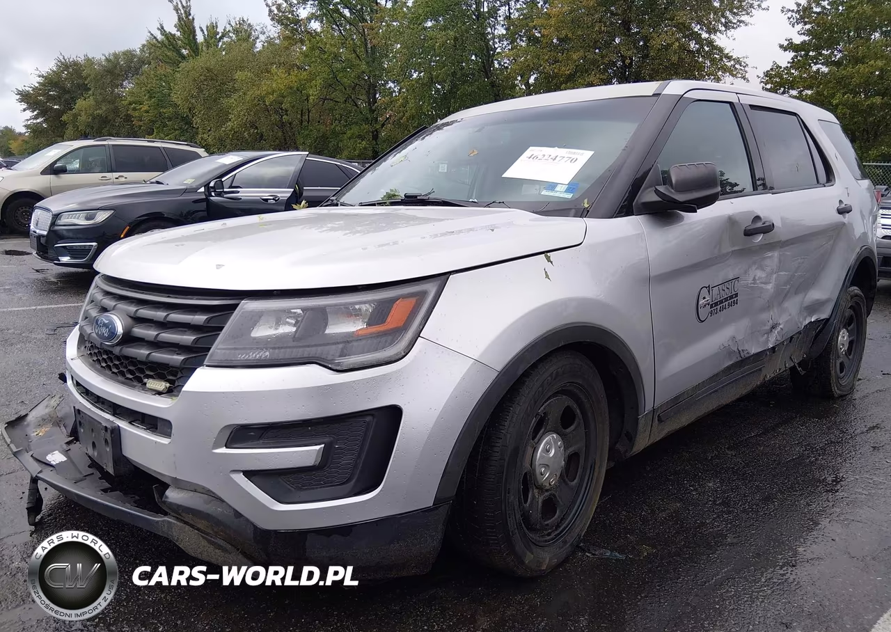 2018 Ford Police Interceptor Utility VIN:1FM5K8AR9JGA37077 - 2