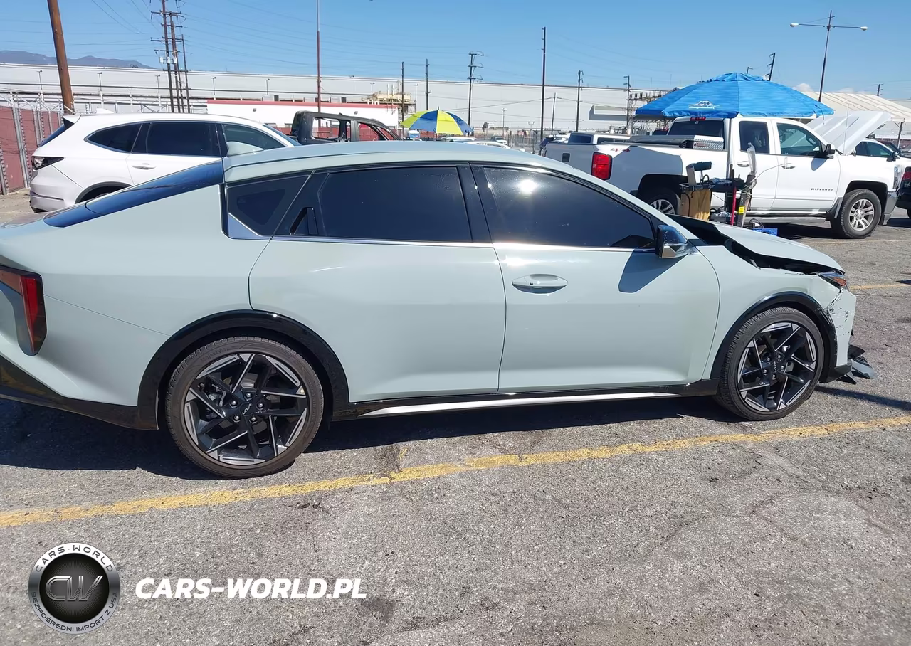 2025 Kia K4 Gt-Line VIN:3KPFW4DE5SE124846 - 13