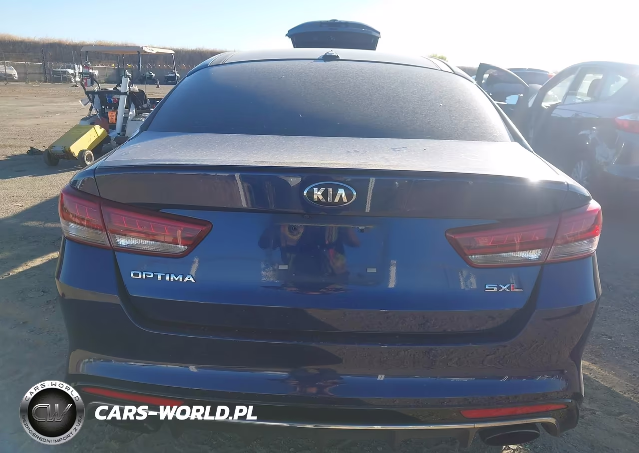 2017 Kia Optima Sxl Turbo VIN:5XXGV4L24HG160414 - 16