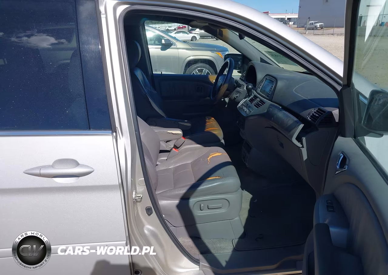 2008 Honda Odyssey Touring VIN:5FNRL38908B024850 - 5
