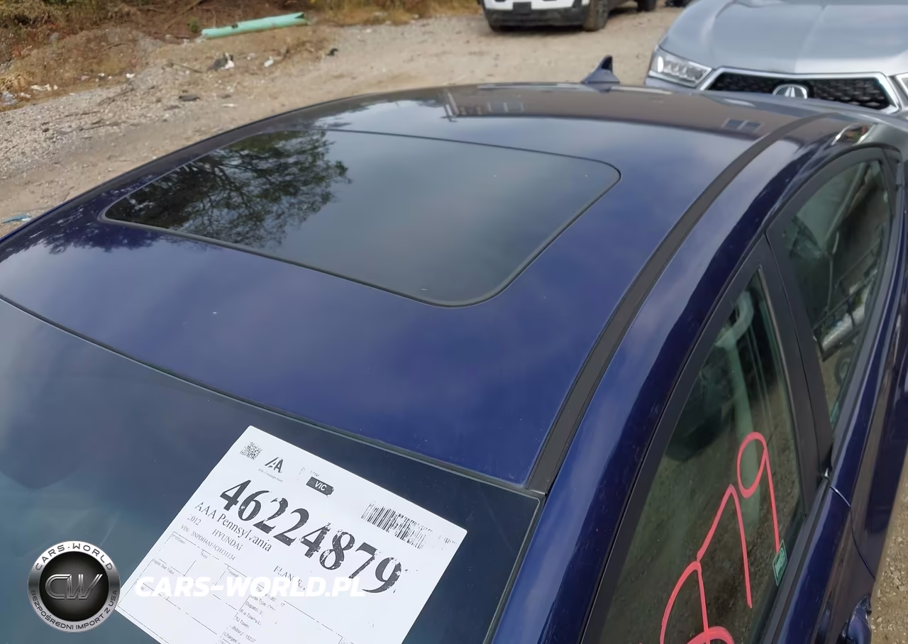 2012 Hyundai Elantra Limited VIN:5NPDH4AE1CH131134 - 17