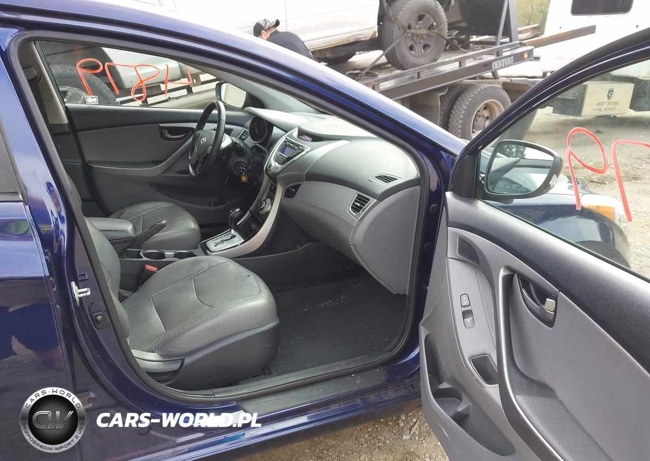 2012 Hyundai Elantra Limited VIN:5NPDH4AE1CH131134 - 5