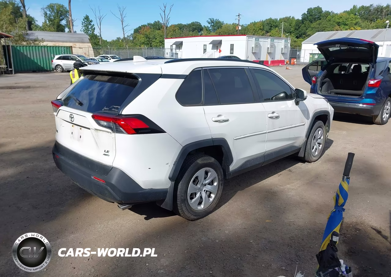 2019 Toyota Rav4 Le VIN:JTMG1RFV0KJ006820 - 4