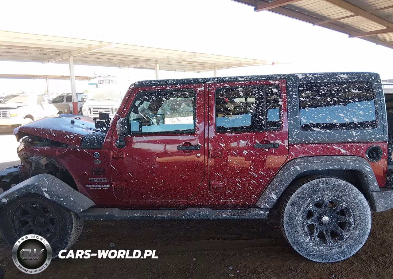 2013 Jeep Wrangler Unlimited Sport VIN:1C4HJWDG8DL577101 - 14