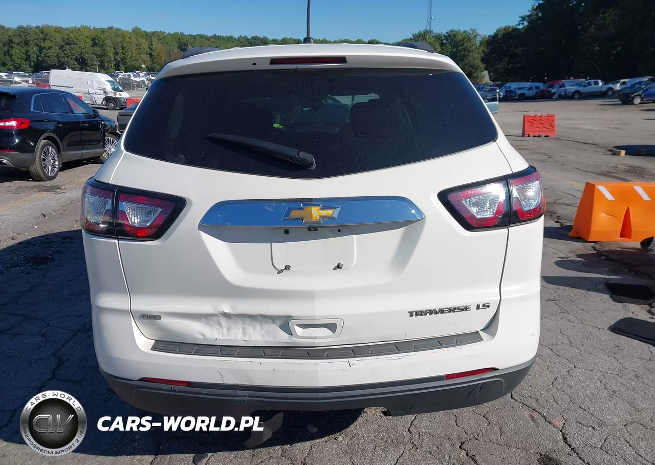 2014 Chevrolet Traverse Ls VIN:1GNKVFED8EJ141271 - 16